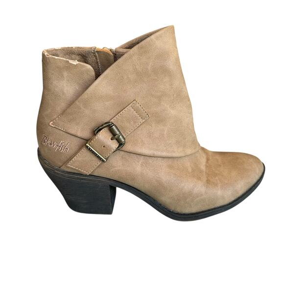 Womens Ankle Boot Size 7.5 Tan Short Heel - Picture 3 of 8